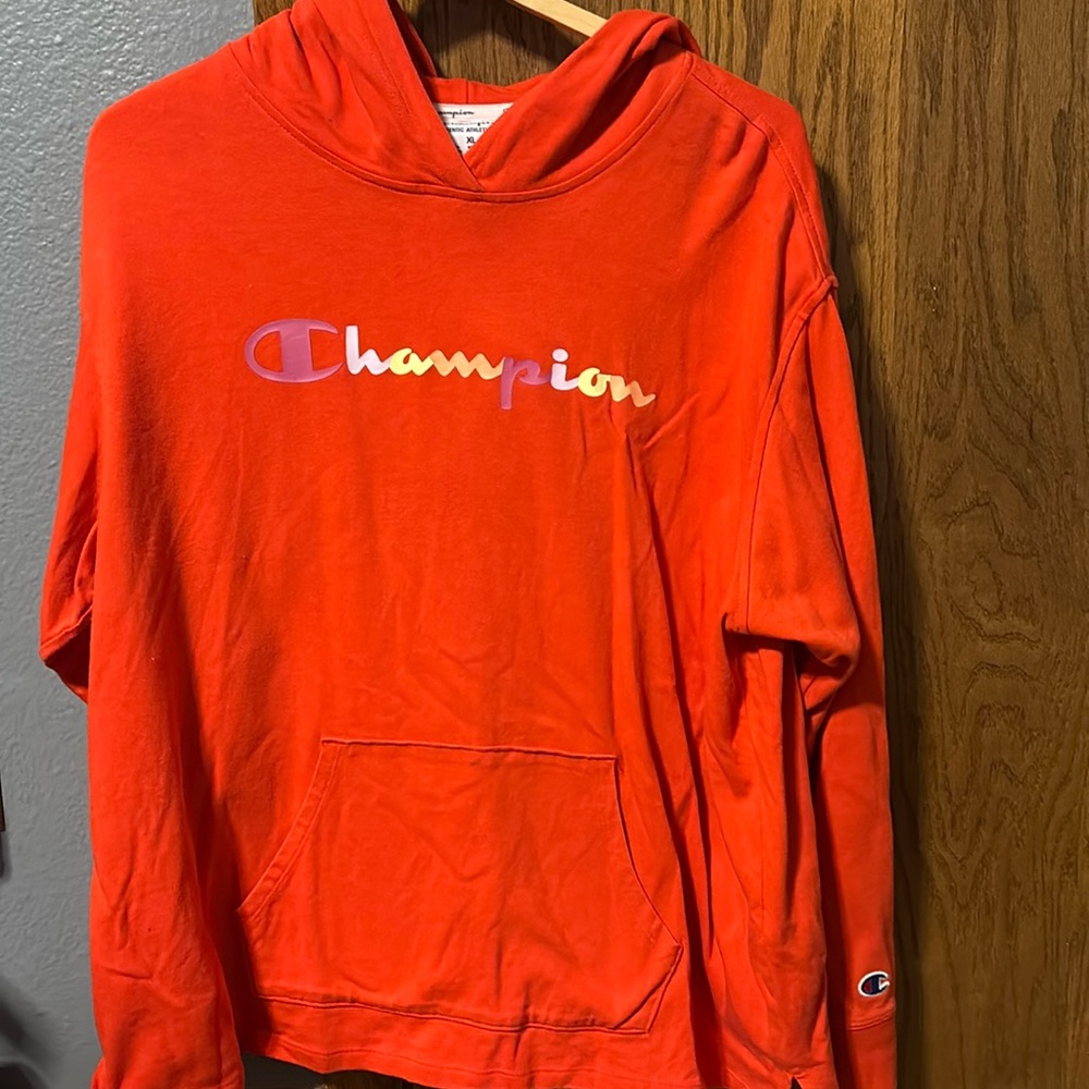Women’s champion sweatshirt